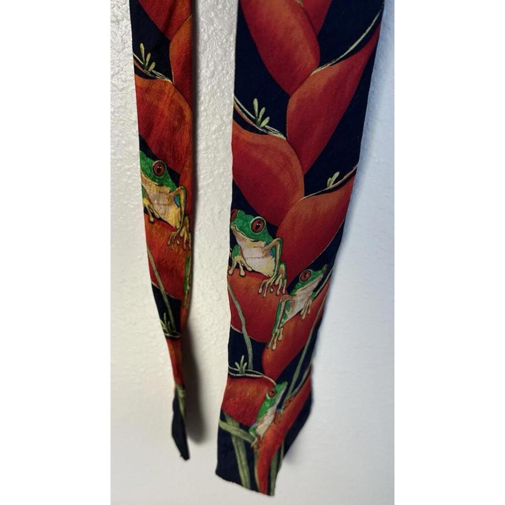 Tie Lot - VTG 1993 Baseball Looney Tunes & Red Eye Tree Frog Silk Tie - Picture 5 of 7